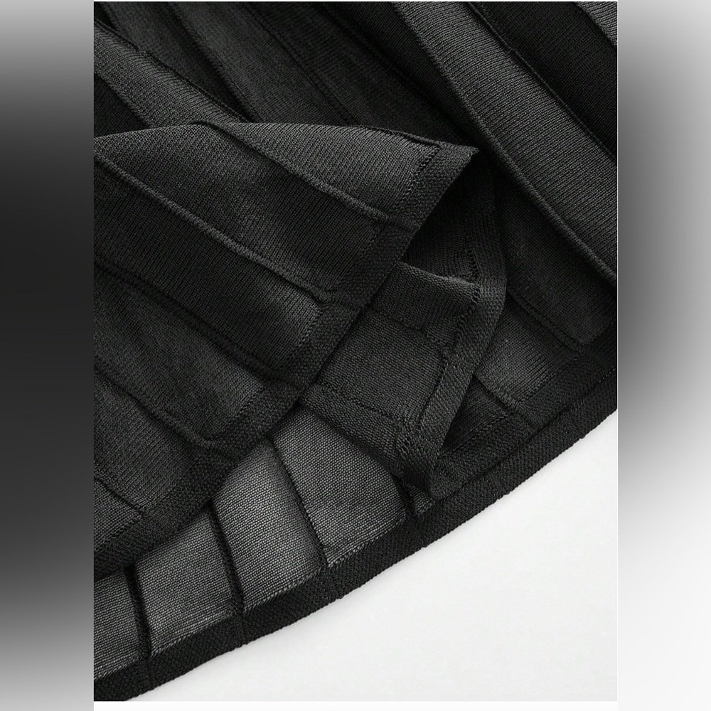 Mesh Pleated Sweater Skirt Black - Picture 10 of 14